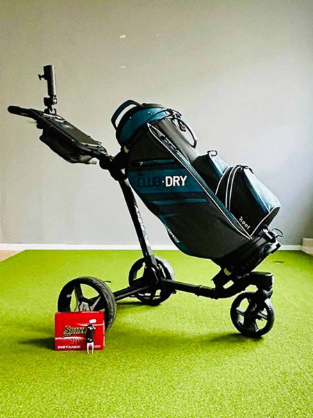 Axglo V2 Push Trolley und Bag Bundle