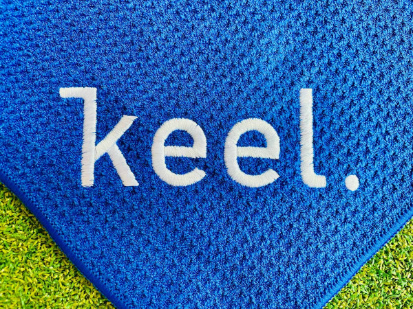 Keel Magnet Schlägertuch Blau