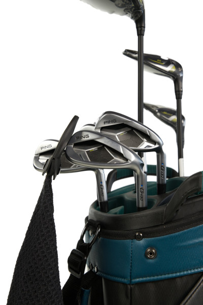 Keel Magnet Schlägertuch Schwarz