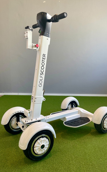 Golfscooter weiß Neu mit optischen Mängeln